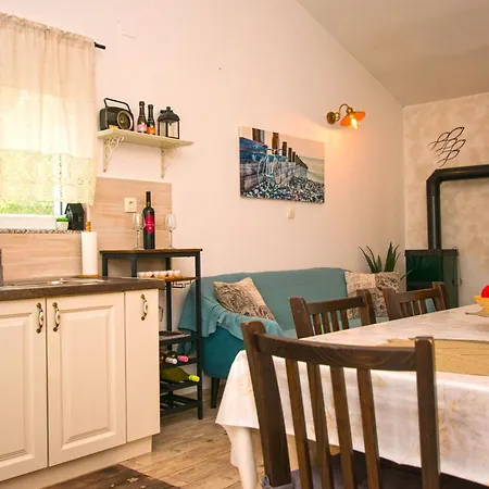 House Idro